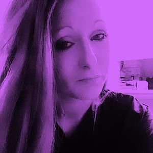 Meet your Posher, Selena